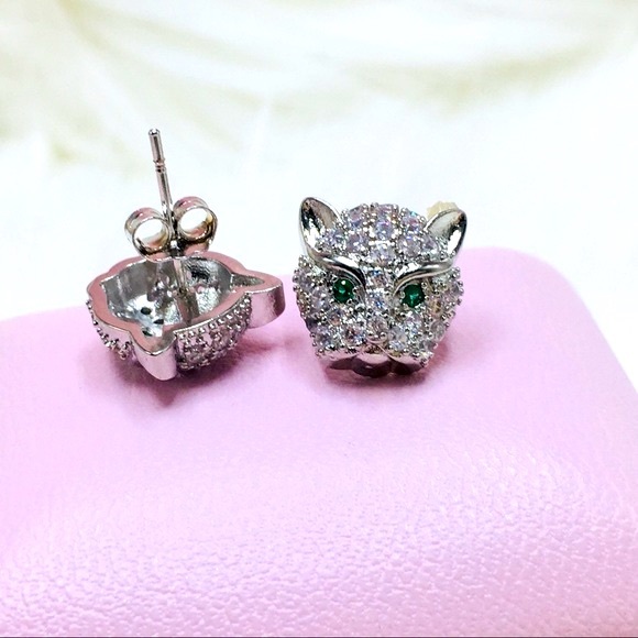 14k white gold panther earrings 2 CT diamond - Picture 8 of 9